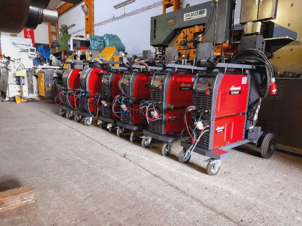 ZENWELD 300 VE 320 AMPER TİG KAYNAK MAKİNALARI