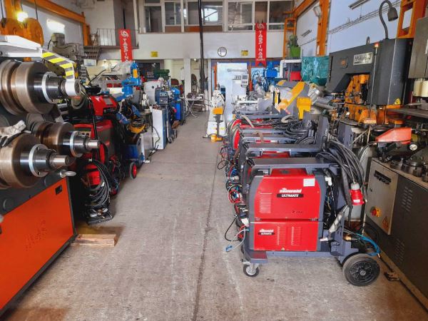 ZENWELD 300 VE 320 AMPER TİG KAYNAK MAKİNALARI