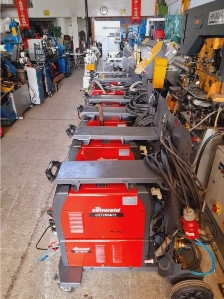 ZENWELD 300 VE 320 AMPER TİG KAYNAK MAKİNALARI