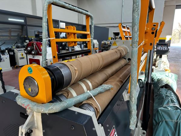 ŞAHİNLER 4R HS 20-200 HİDROLİK 4 TOPLU SİLİNDİR