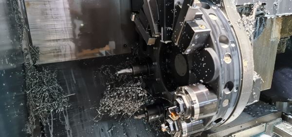JOHNFORD C VE Y EKSENLİ 10İNÇ FANUC CNC TORNA