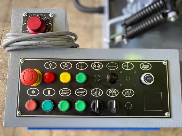 CUTERAL PSM 300 M YARI OTOMATİK ŞERİT TESTERE