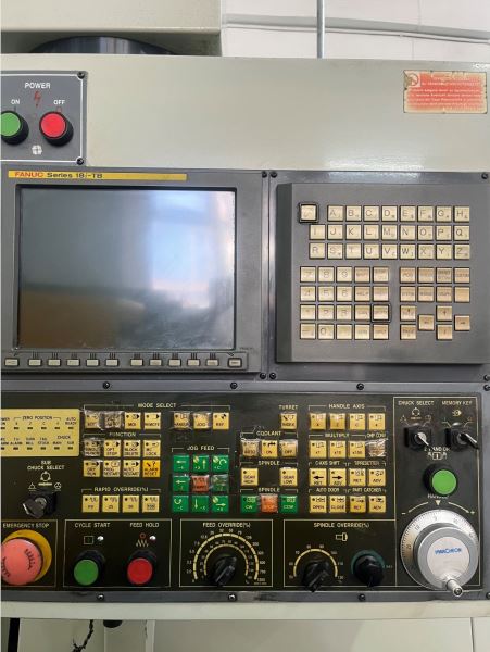 HWACHEON Marka 15 inç  KORE , FANUC KONTROL CNC TORNA