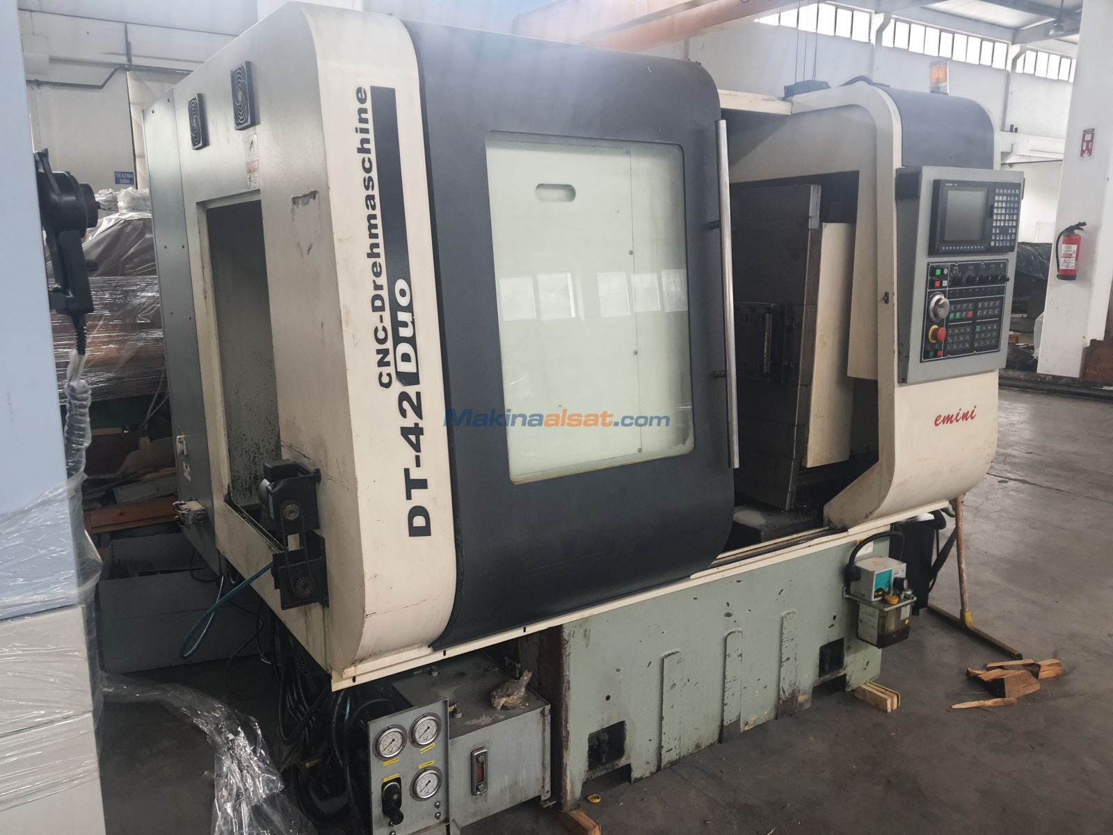Quciktech DT 42 DUO Cnc Otomat Torna