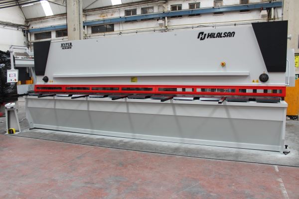 6 Metre 10mm Cnc Hidrolik Açı Ayarlı Giyotin Makas