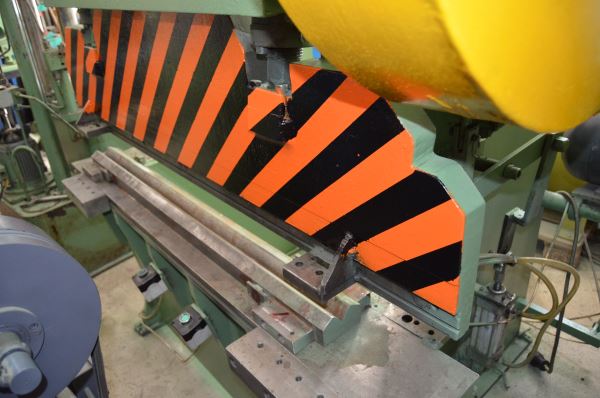 60 TON 1600 x 3 MM ABKANT CAKA