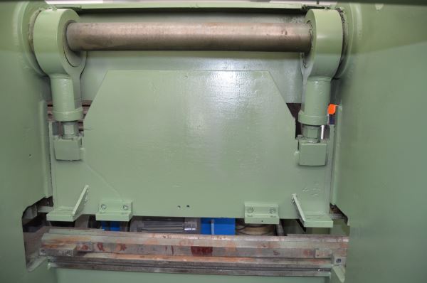 60 TON 1600 x 3 MM ABKANT CAKA