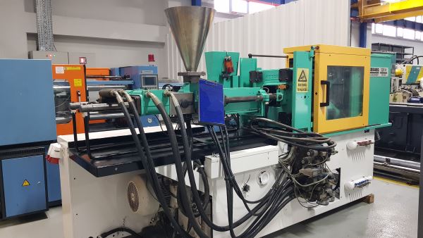 70 TON ARBURG Plastik Enjeksiyon