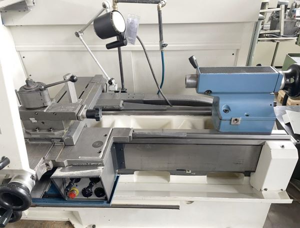 BOEHRINGER / VDF DUS 560 Torna