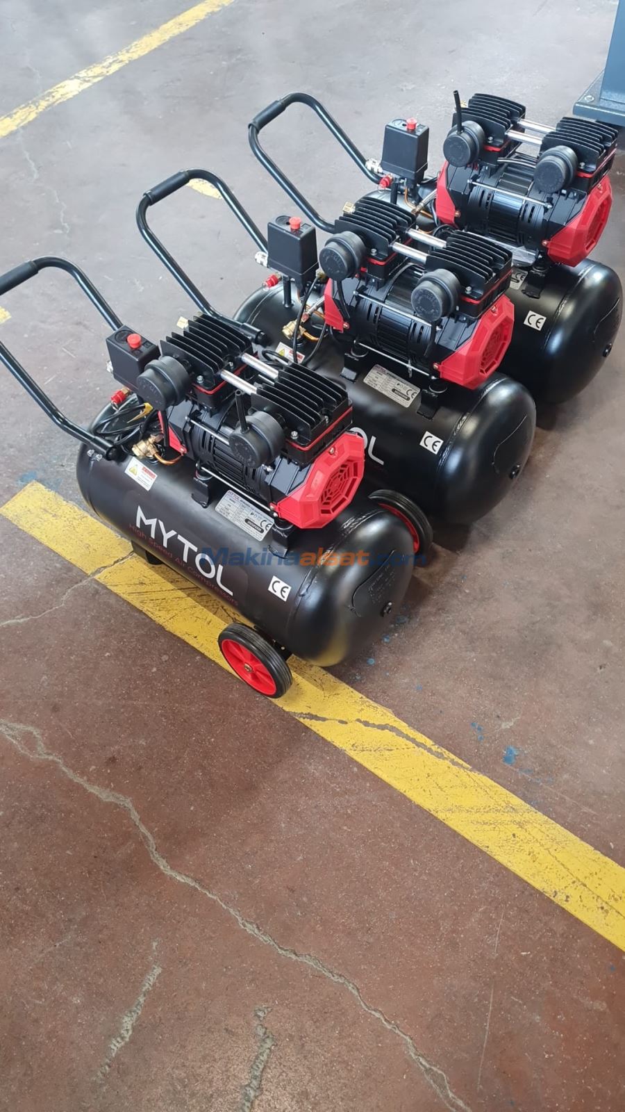 MYTOL 50 LİTRE 2 HP YÜKSEK HIZLI KOMPRESÖR