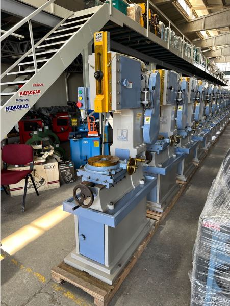 YAKATO YKT-250 DİK PLANYA ŞAPİNG TEZGAHI