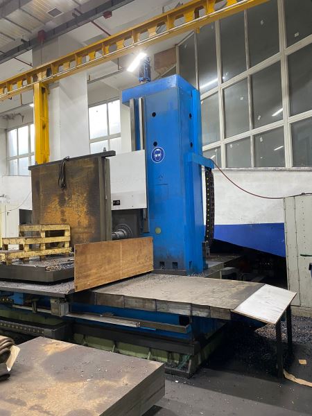 TOS 2000 x 2000 x 1250 CNC BORVERK