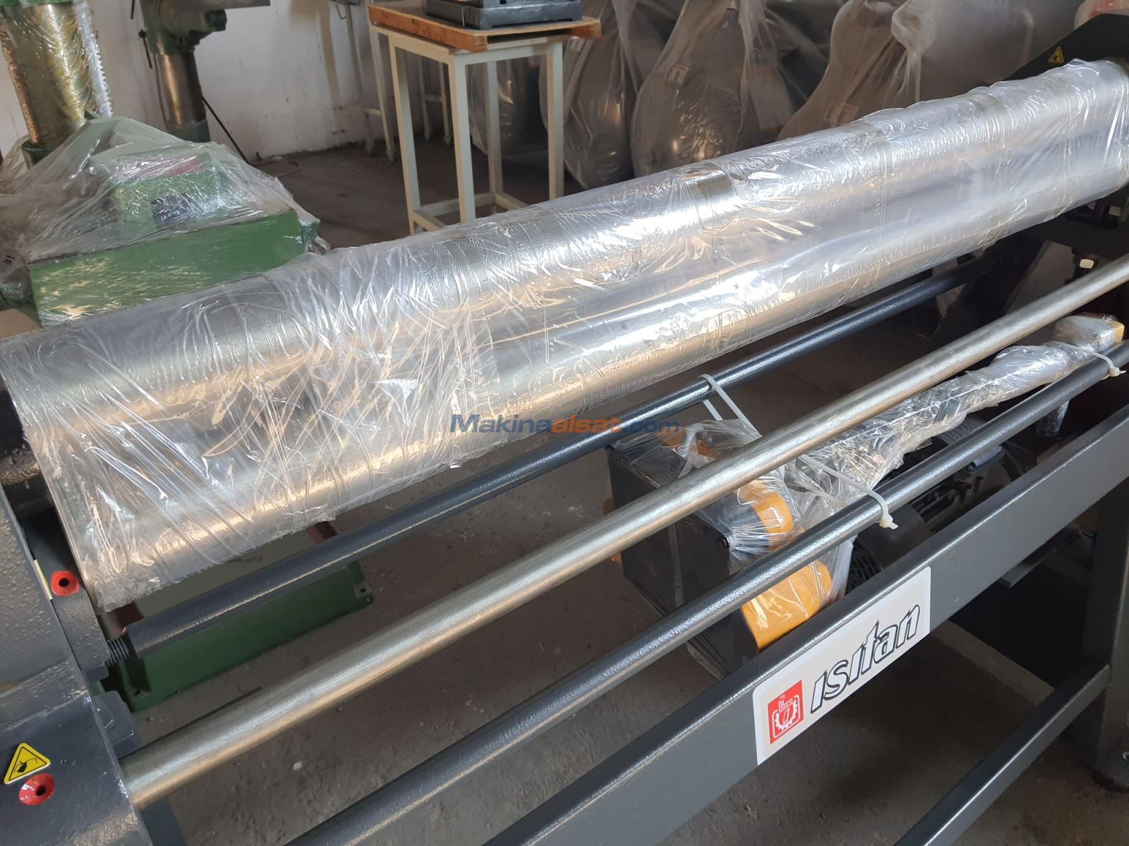 RST-M 1270 x 86 x 2,5 MM Takviyeli Motorlu Silindir