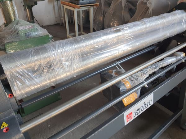RST-M 1270 x 86 x 2,5 MM Takviyeli Motorlu Silindir