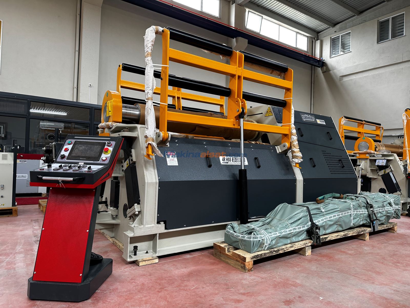 ŞAHİNLER 4R HSS 20-320 NC HİDROLİK 4 TOPLU SİLİNDİR