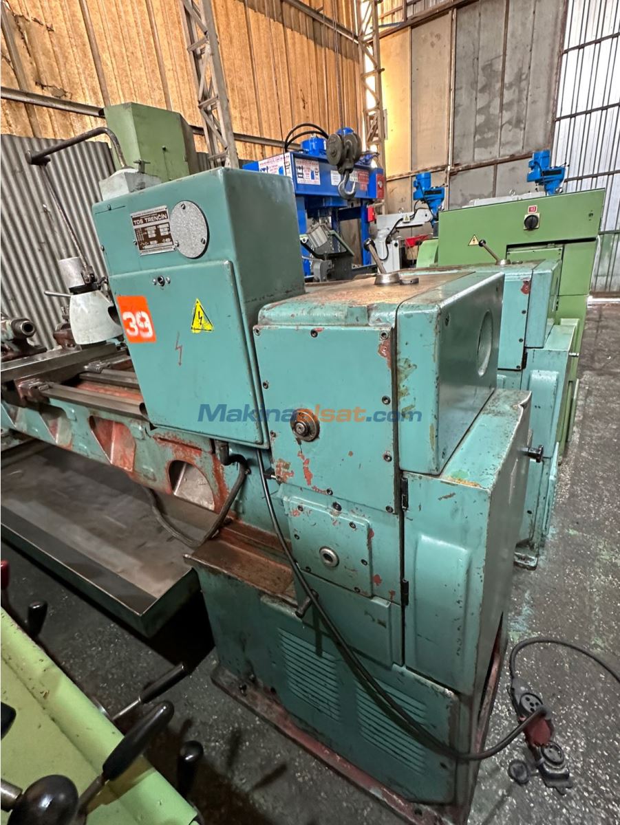 Satılık ikinci el SN 50 Çekoslovak 1,5 Metre Torna Universal Torna makinesi
