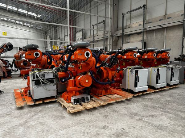 ABB IRB 6640 M2004 Robot