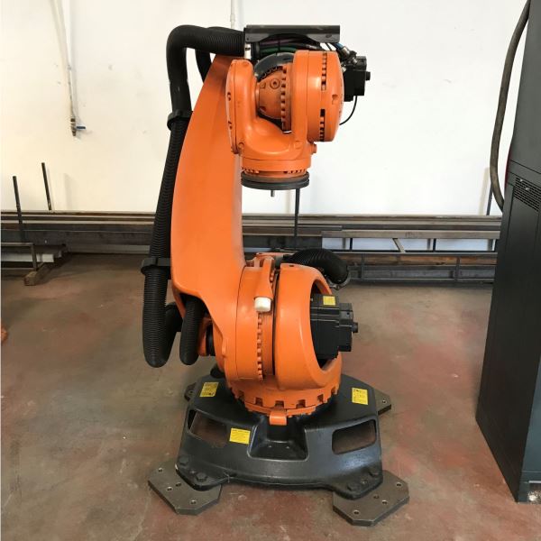 KUKA KR240 R2500 PRİME FUPA PAKET PUNTA ROBOTU