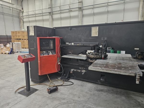 AMADA ARCADE 210 Punch Pres