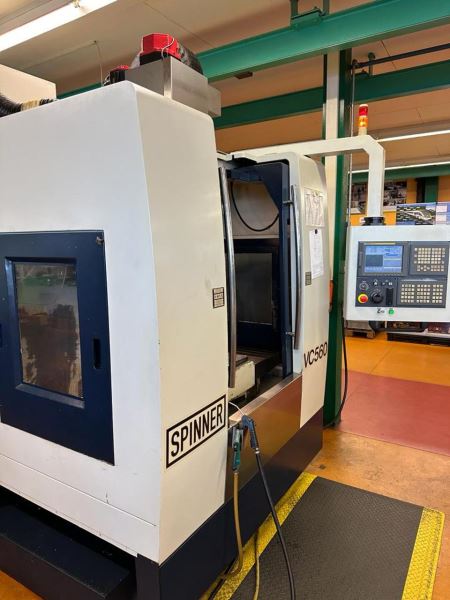 SPINNER VC-560 CNC Dik İşlem