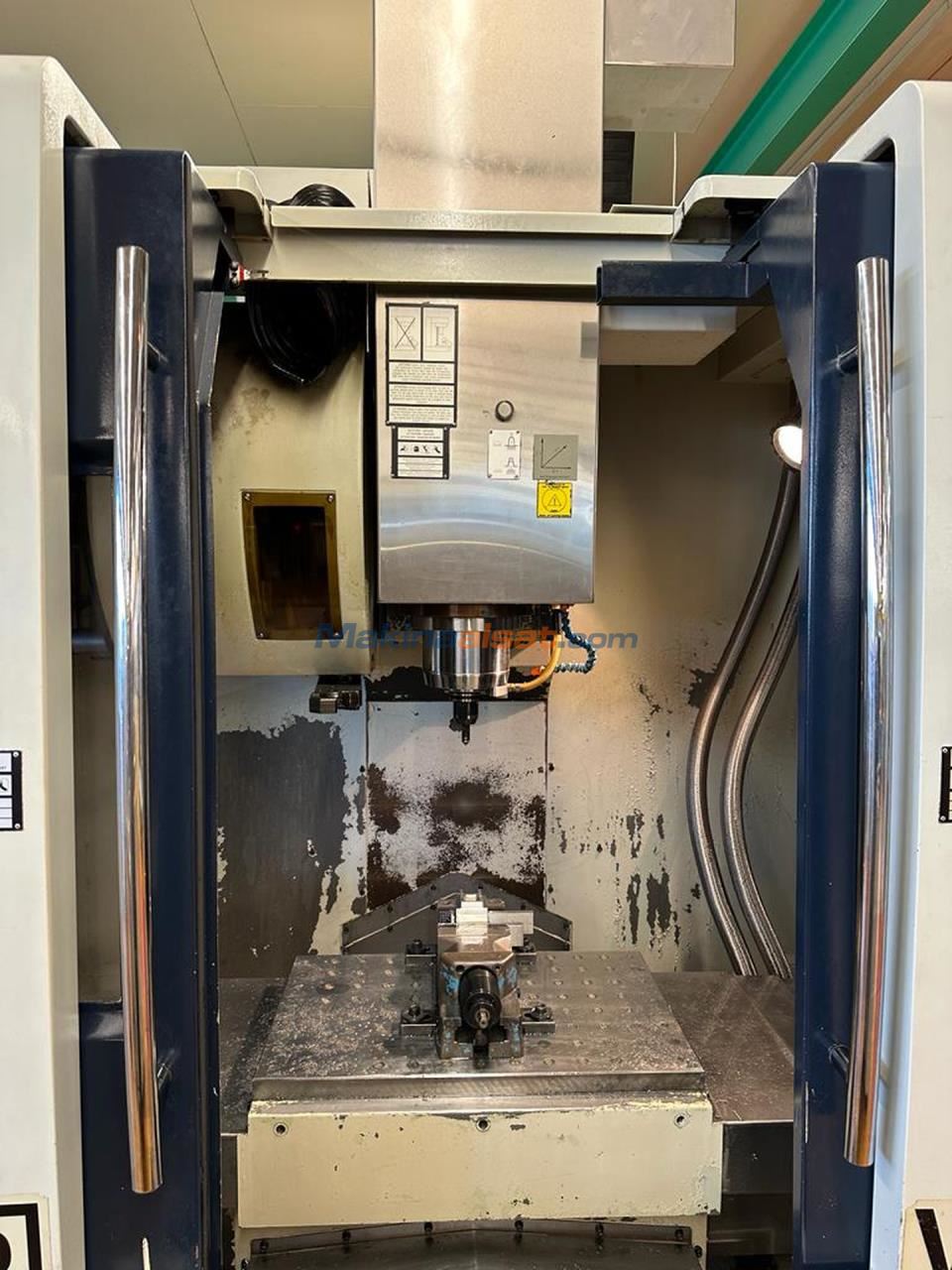 SPINNER VC-560 CNC Dik İşlem