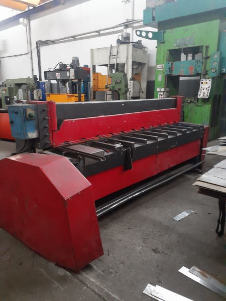 BAYKAL MAKAS 2500 x 4 MM Motorlu Giyotin Makas