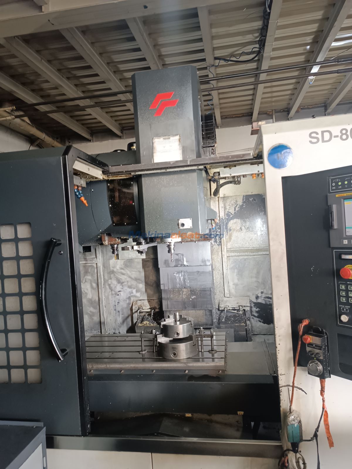 CNC Dik İşleme Merkezi