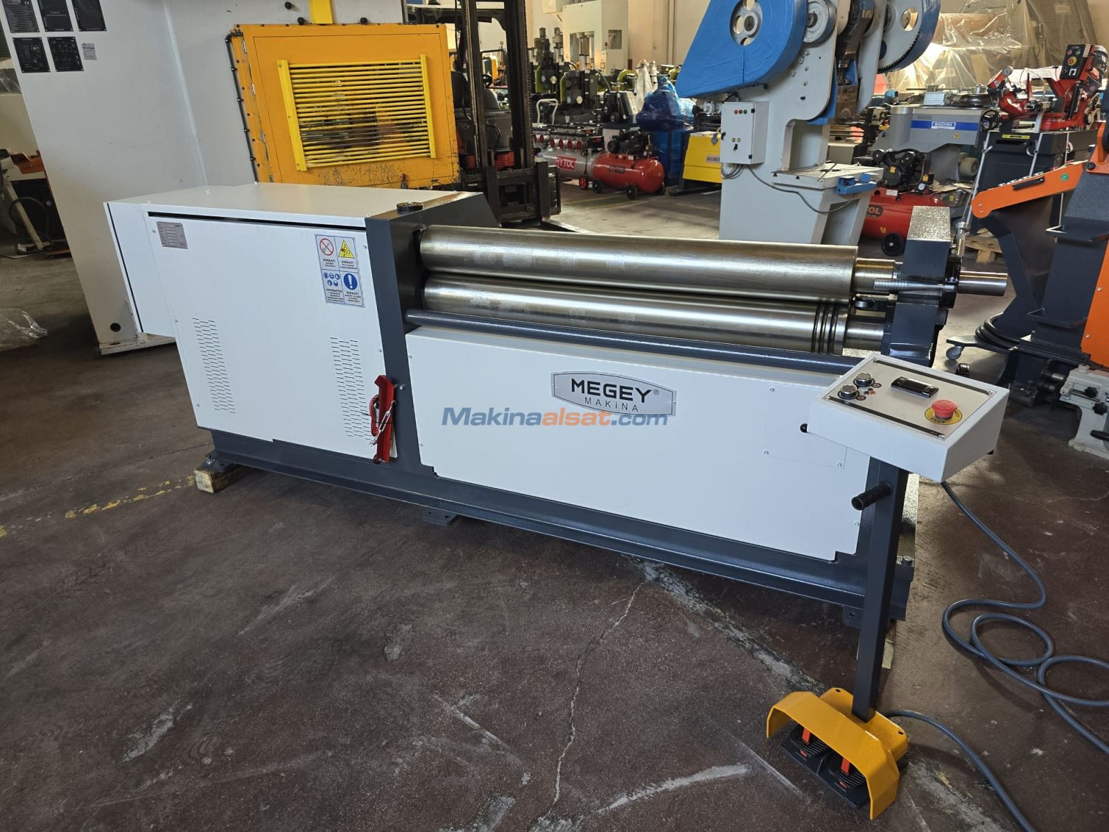 MEGEY 1300 x 8 MM MOTORLU SİLİNDİR