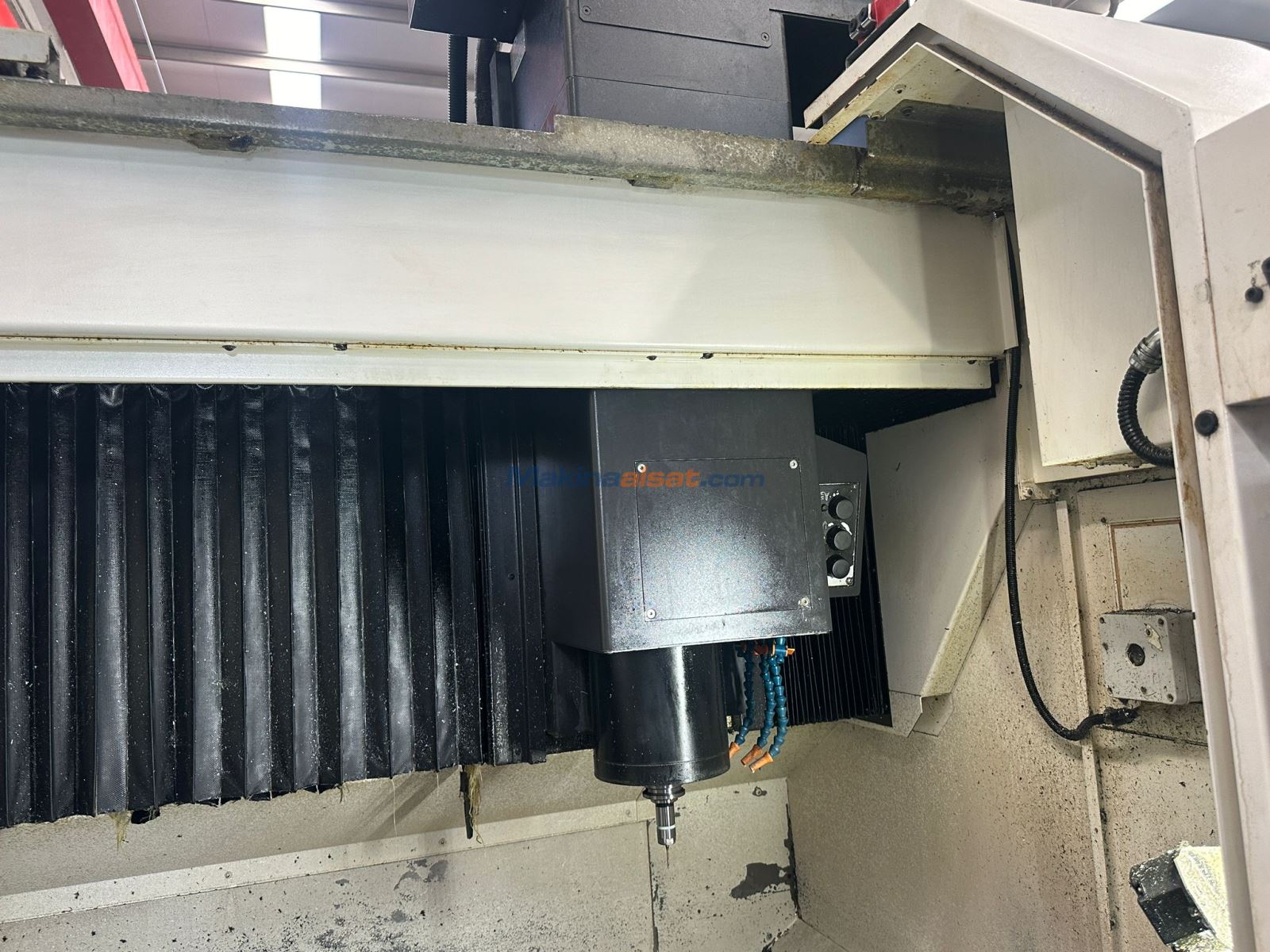 OKUMA GENOS M560-V-e CNC Dik İşlem