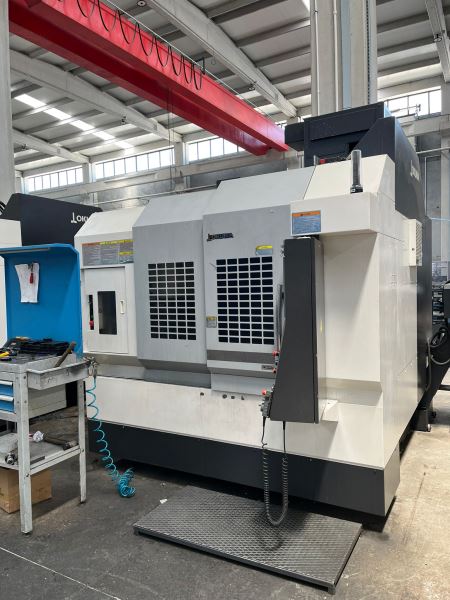 OKUMA GENOS M560R-V CNC Dik İşlem