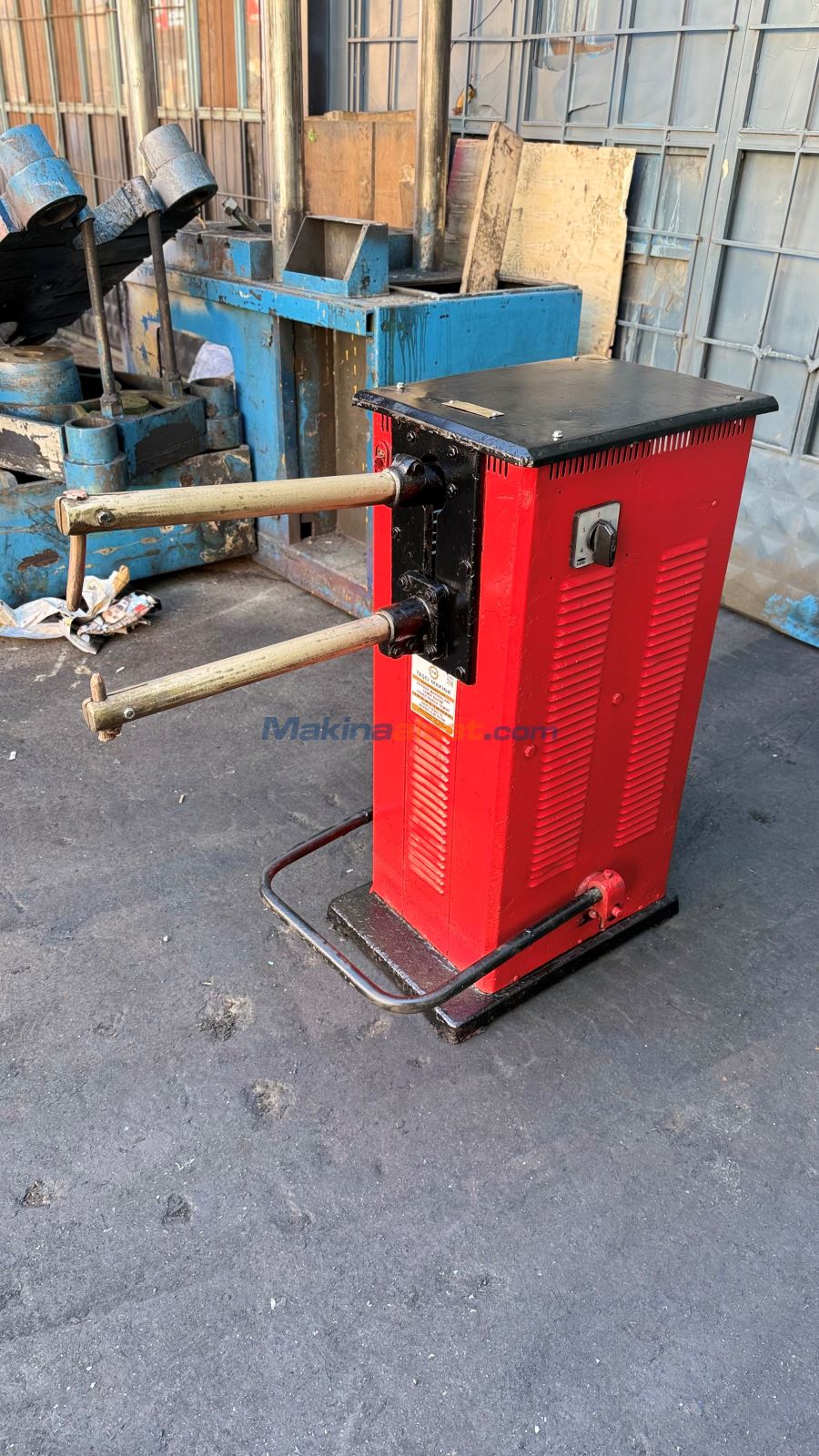 11 KW BAYKAL MARKA PUNTA KAYNAK