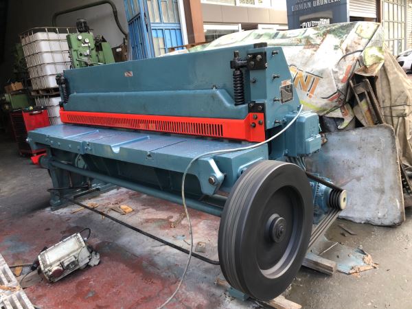 2 Metre Motorlu Giyotin Makas