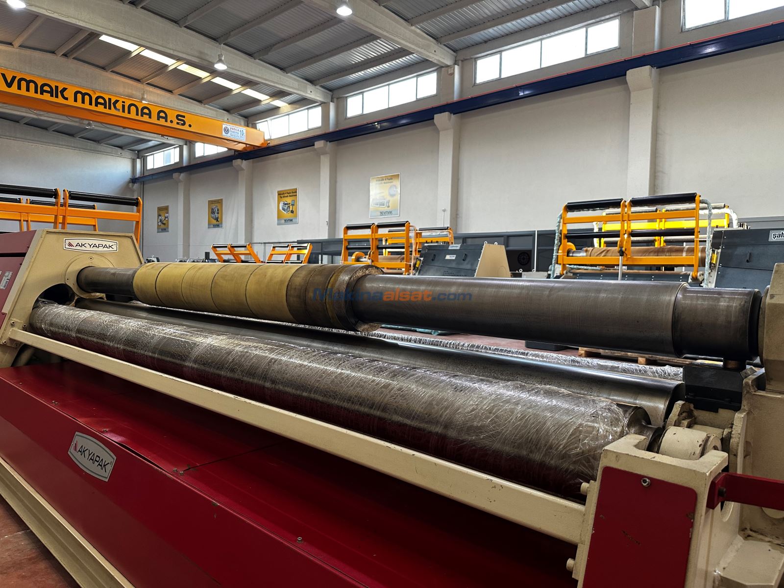AKYAPAK AHS 3300X4-6 MM. KULAKLI KOMPOZİT BÜKÜM SİLİNDİR