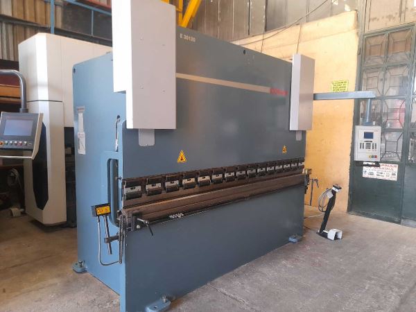 DURMA 3 METRE 120 TON CNC ABKANT