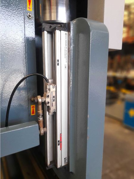 DURMA 3 METRE 120 TON CNC ABKANT