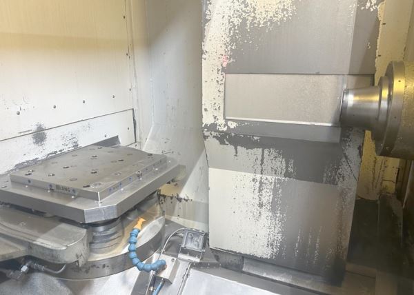 HÜLLER HILLE BLUESTAR 5 5 Eksen CNC İşleme