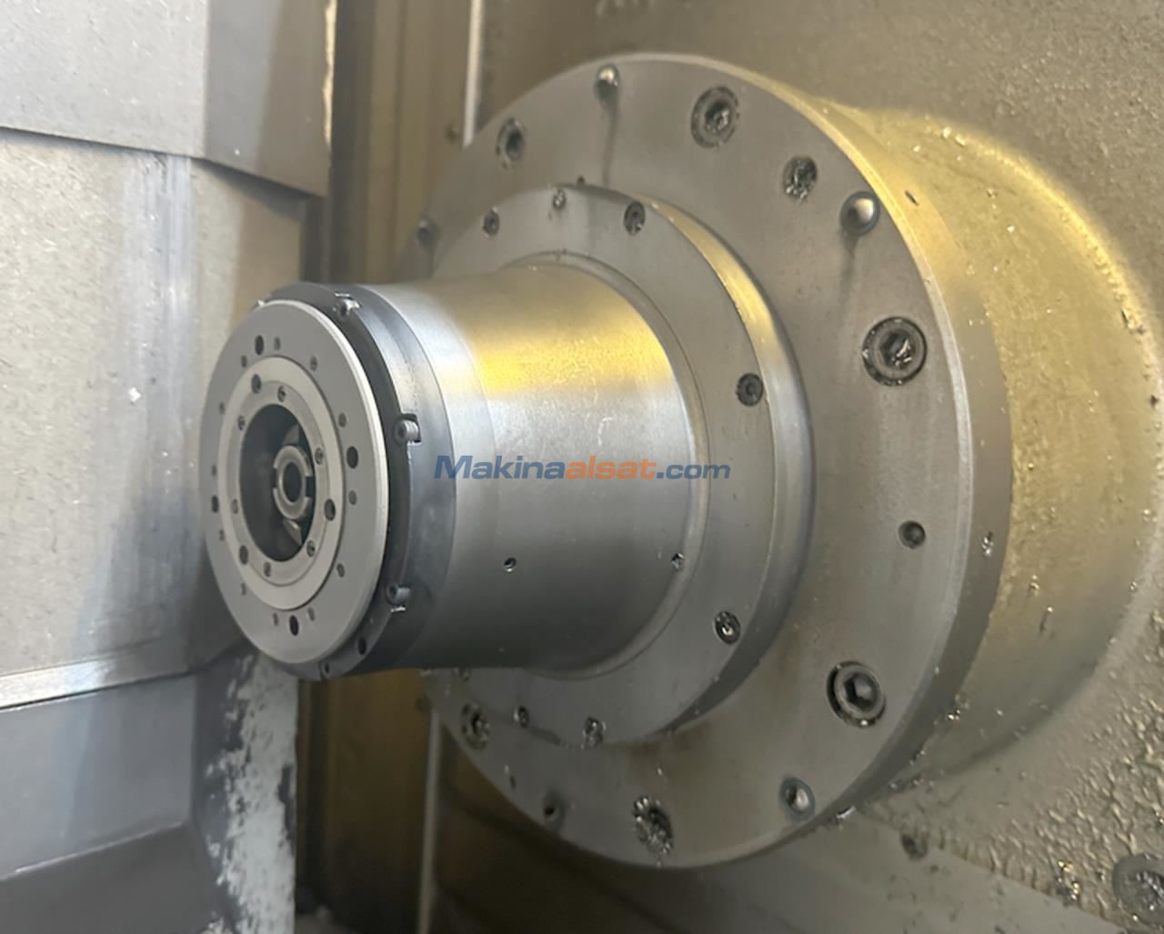 HÜLLER HILLE BLUESTAR 5 5 Eksen CNC İşleme