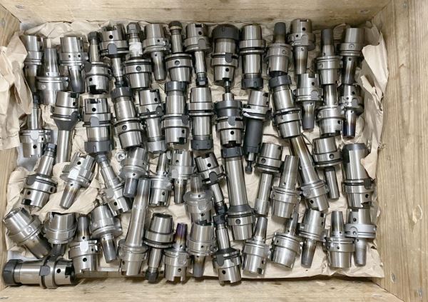HÜLLER HILLE BLUESTAR 5 5 Eksen CNC İşleme