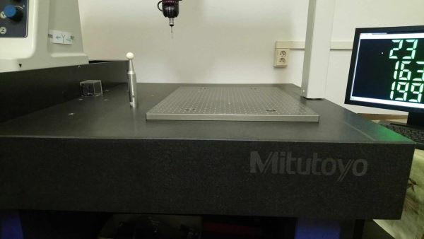 CMM Mitutoyo Crysta Plus M544