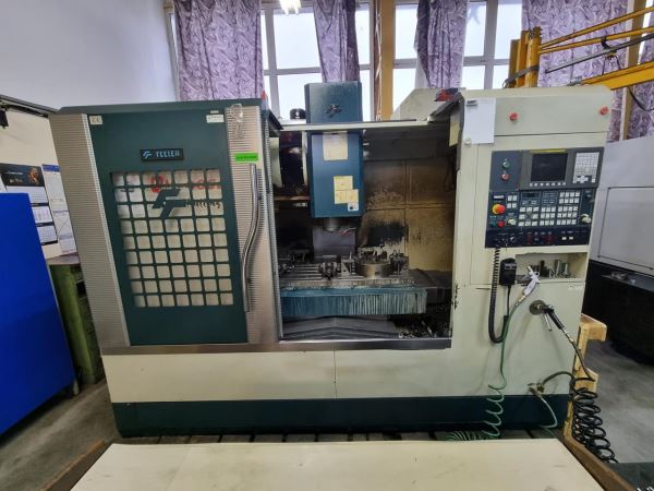 Machining Center (Vertical) Feller QM-40 SA