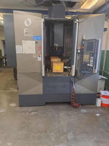 Machining Center (Vertical) MAKINO F5