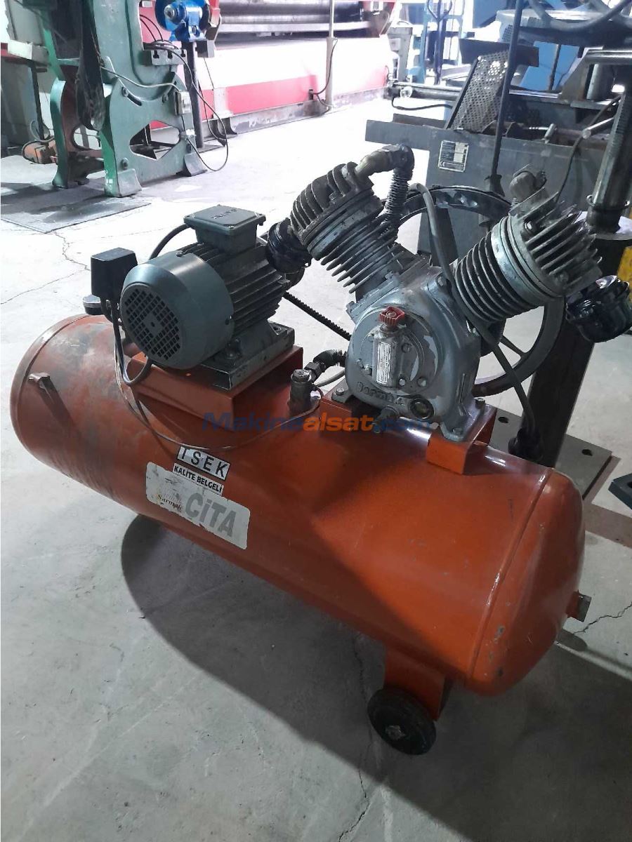 SARMAK 150 LİTRE PİSTONLU KOMPRESÖR