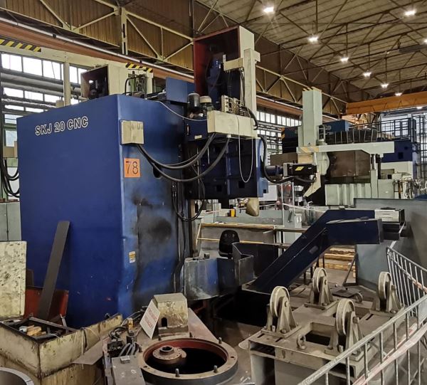 Vertical Turret Lathe TOS SKJ 20 A CNC