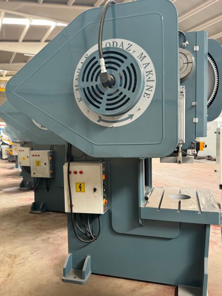 Sıfır 125 Ton (Hava Kavramalı) Eksantirk Pres