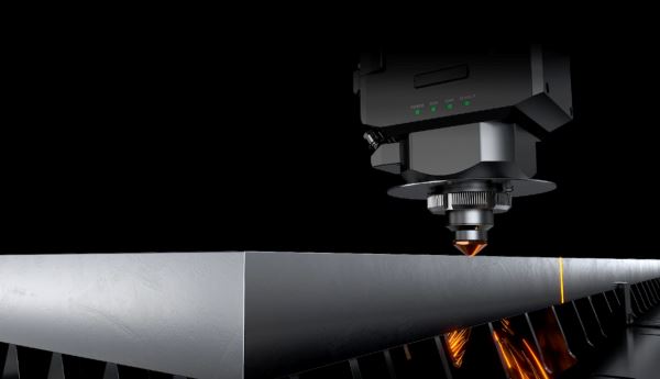 HAKSAN PG SERİSİ 1530 x 6 KW (ÇİFT TABLA,KAPALI KABİN) CNC FIBER LASER KESİM