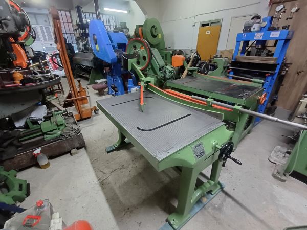 105 CM BAYKAL KOLLU GİYOTİN MAKAS
