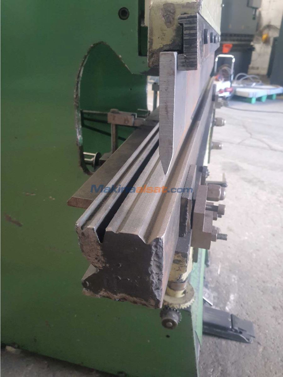 Özmak 1250 x 2 mm Abkant Pres