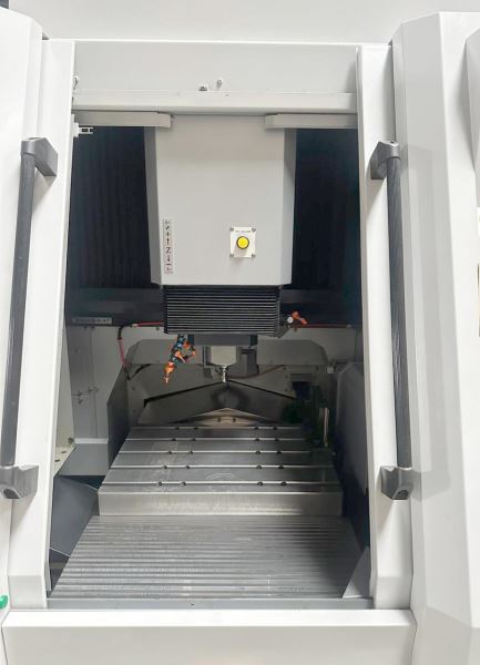 SODICK MC430L 5 CNC Dik İşlem