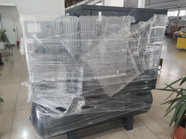 Stok Yeni İzkomp 15 kW Vidalı Kompresör