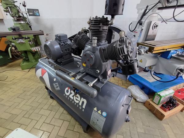 500 LİTRE ÖZEN  TК-500/3X110  PİSTONLU  KOMPRESÖR